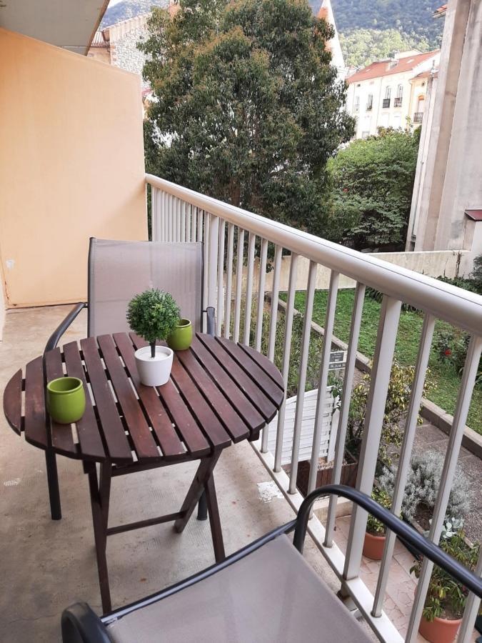 Masol Avec Balcon Apartment *